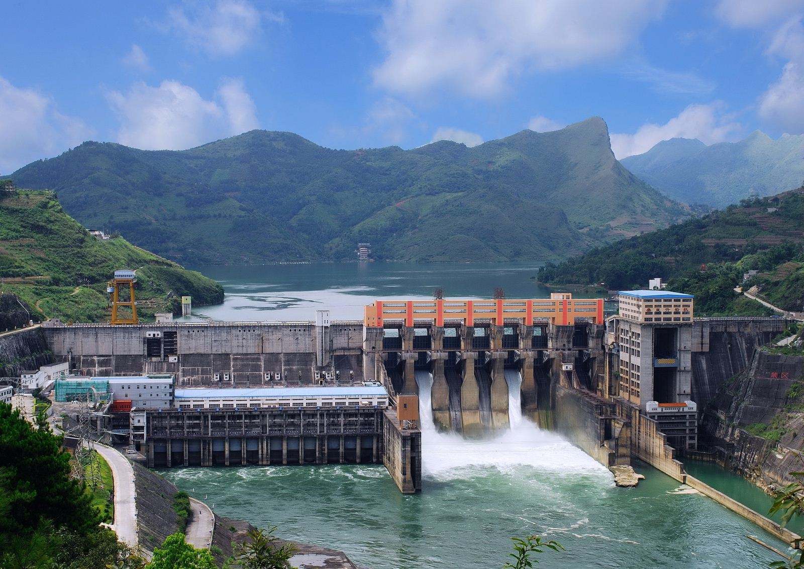 湖南某水电站运营项目债权融资